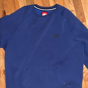 Nike sweatshirt